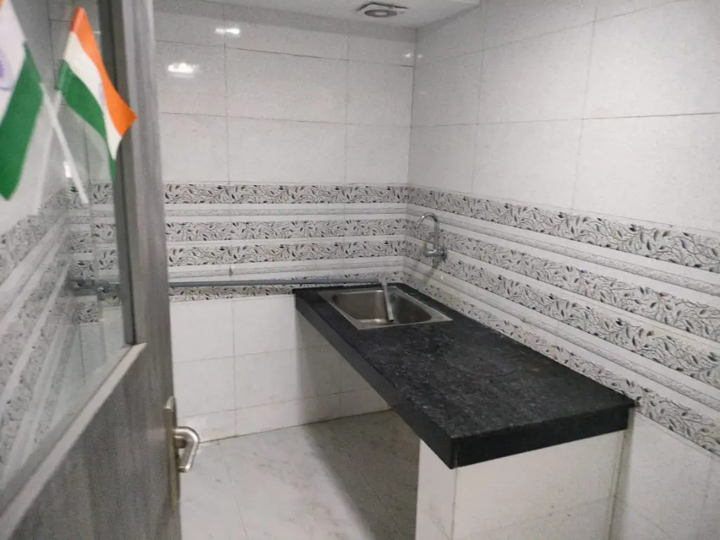 604853527_sec 3 (3).webp